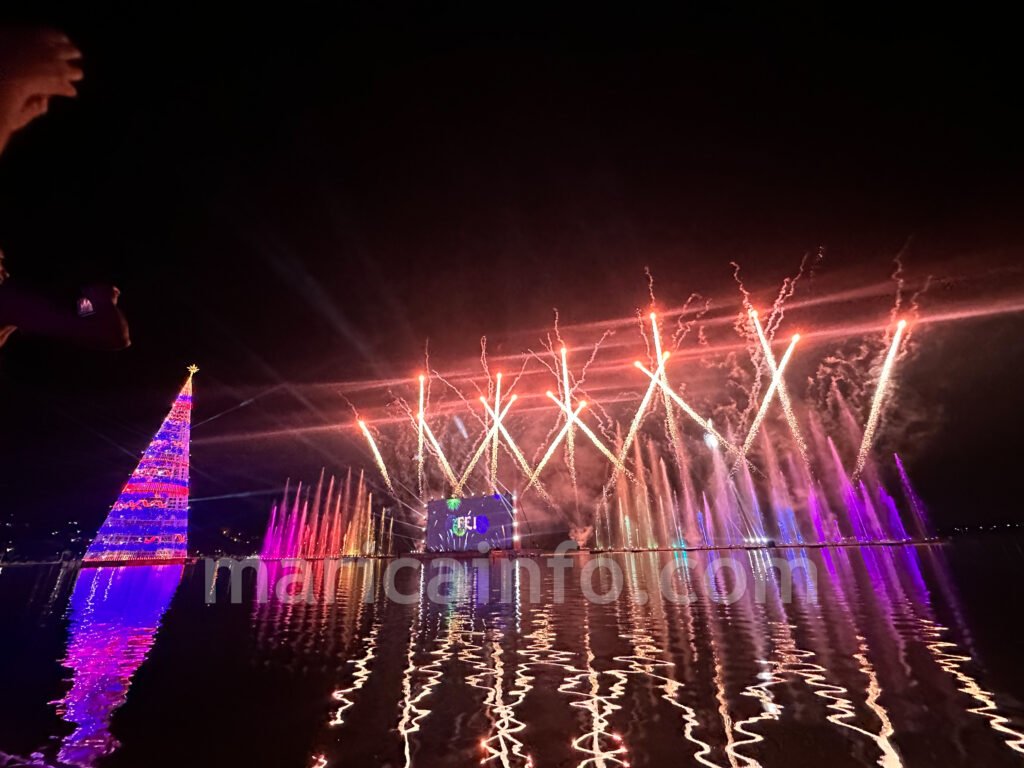 Maricá inaugura árvore flutuante com show das águas dançantes no Natal Iluminado 2023 13 IMG 6633