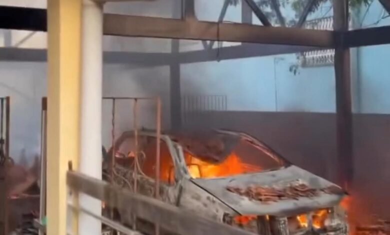 Incêndio destrói residência no Centro de Maricá 8 casa centro de Marica