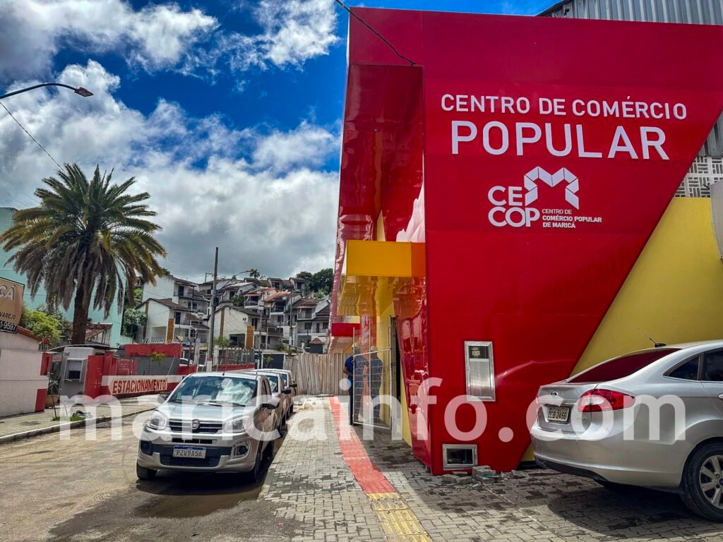 Quaquá se reúne com camelôs e promete retorno às ruas 9 centro de comercio popular camelodromo