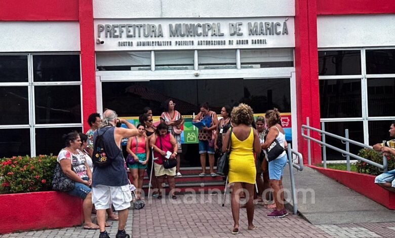 Moradores protestam contra fechamento e clínica em Maricá 6 reabilitar