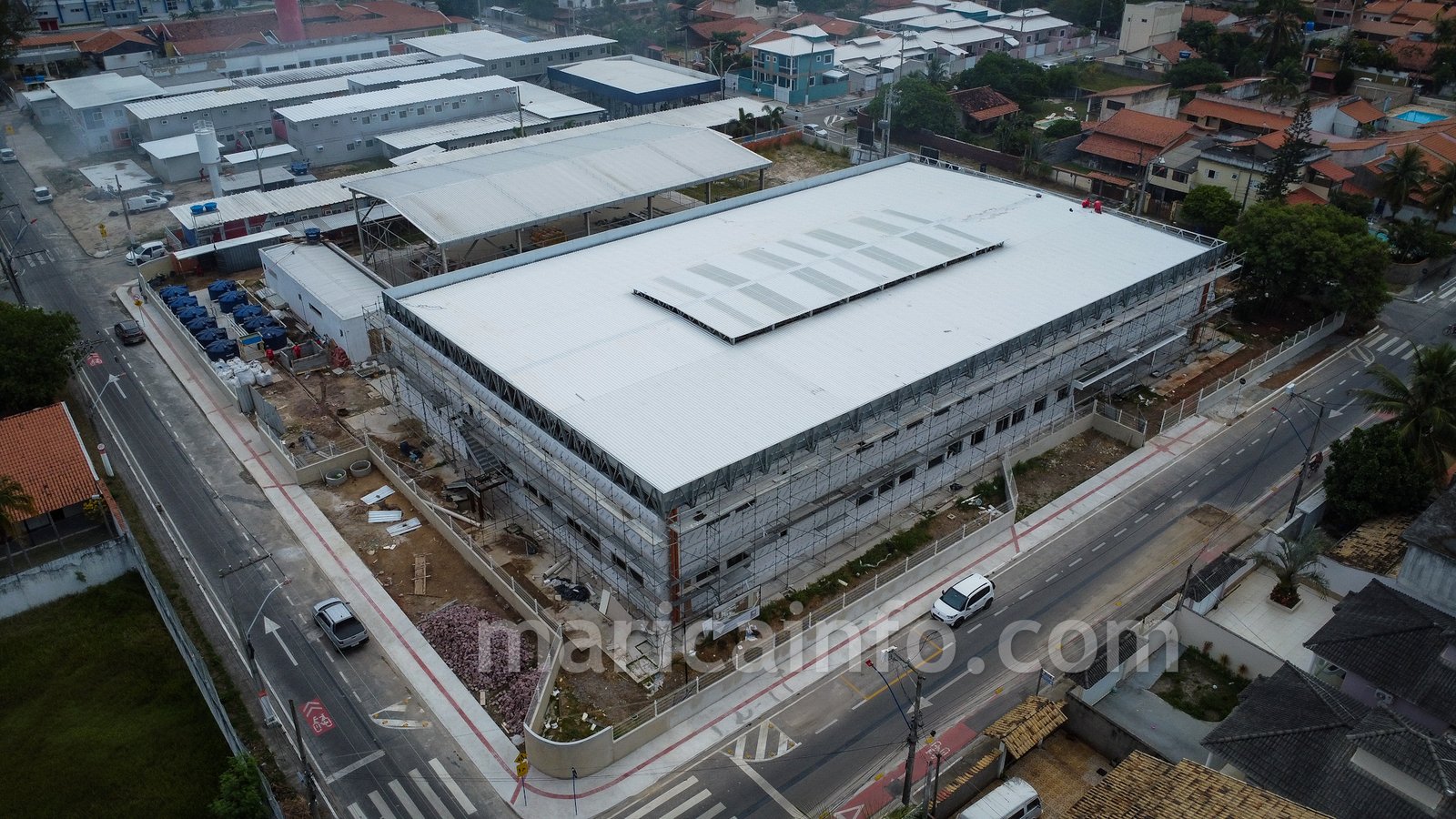 Itaipuaçu: Prefeito Fabiano Horta visita obra de escola estadual construída com recursos municipais 6 IMG 1827