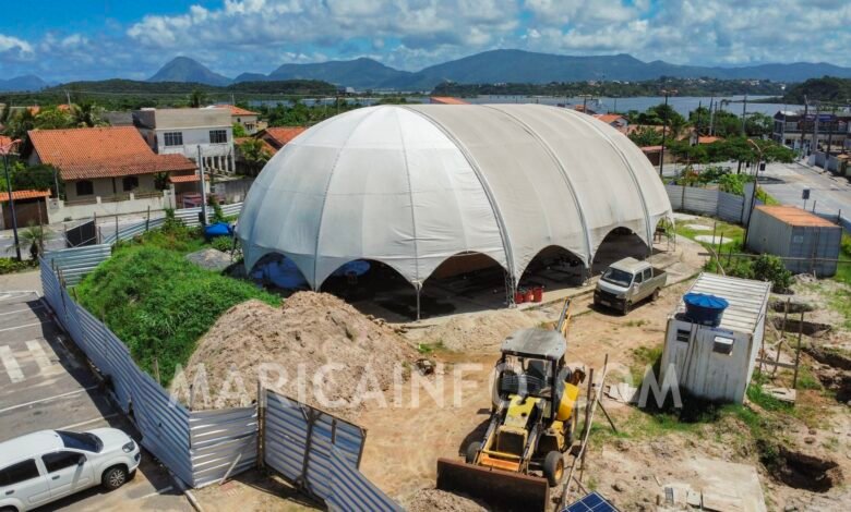 Maricá: Com custo de R$ 1.7 milhão, obra de reforma da 'lona cultural' segue paralisada 8 Obra Lona Cultural Barra de Marica