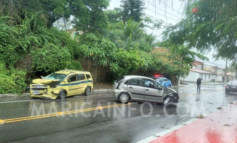 Maricá: Acidente na antiga Estrada do Boqueirão interdita parcialmente o trânsito 7 acidente estrada ivan mundin bor