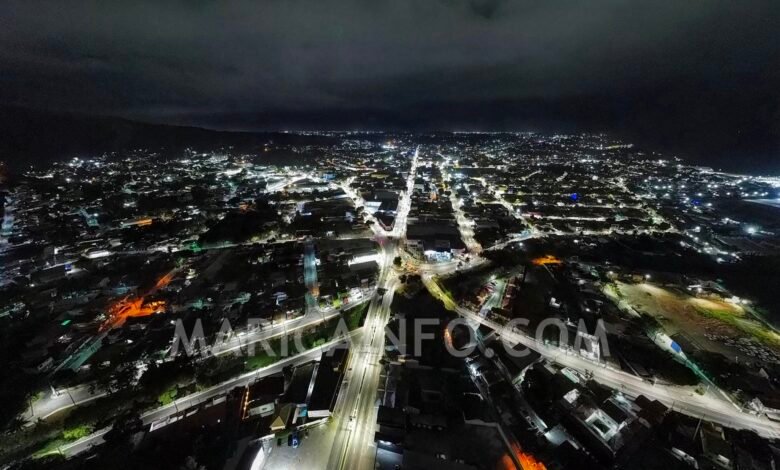 Maricá (RJ) aparece no Ranking Connected Smart Cities 2025 6 Centro Marica Noite Geral Drone