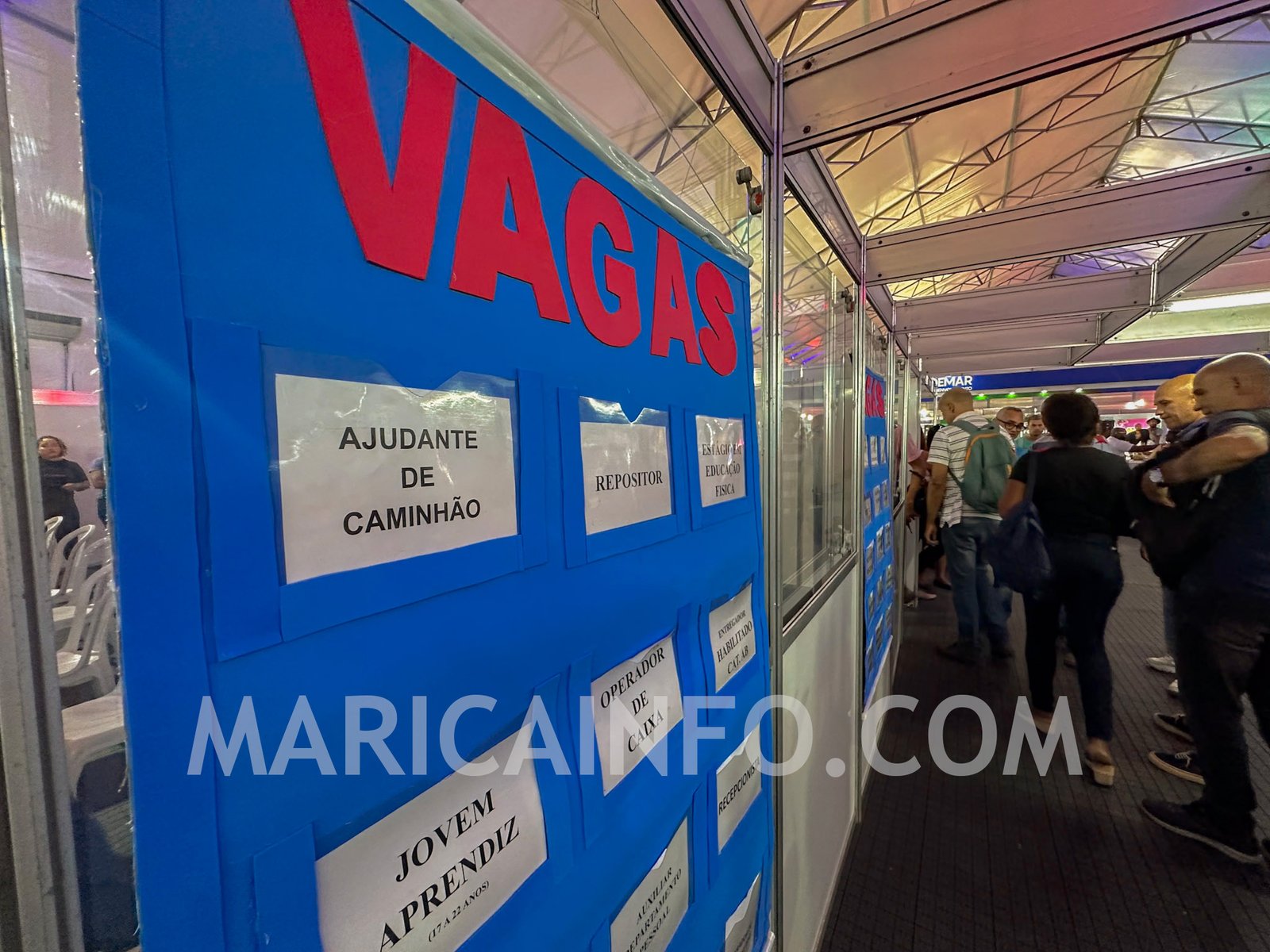 Vereadora propõe painéis digitais para divulgar vagas de emprego em Maricá 1 VAGAS FEIRA MARICA