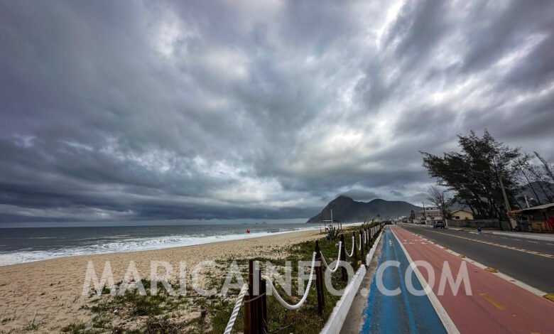 Maricá, Rio, Niterói, São Gonçalo, Itaboraí entram em alerta para tempestade e possibilidade de granizo 14 orla de itaipuacu tempo nublado chuva bandeira vermelha