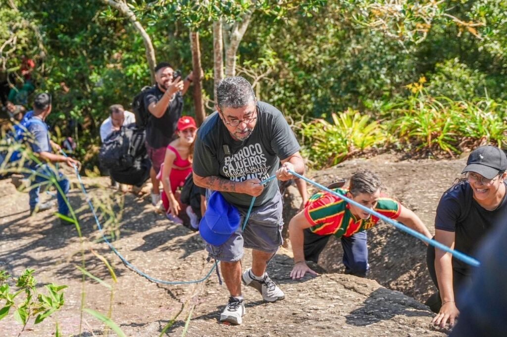 Maricá: Quaquá e Joãozinho iniciam campanha com trilha na Pedra do Elefante 8 ac1da56e b935 49d7 9f63 18361403a490