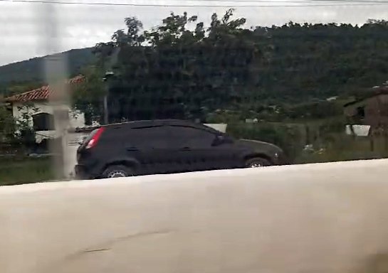 Maricá: Motorista é flagrado na contramão em alta velocidade na RJ-106 11 bandalha fiestinha