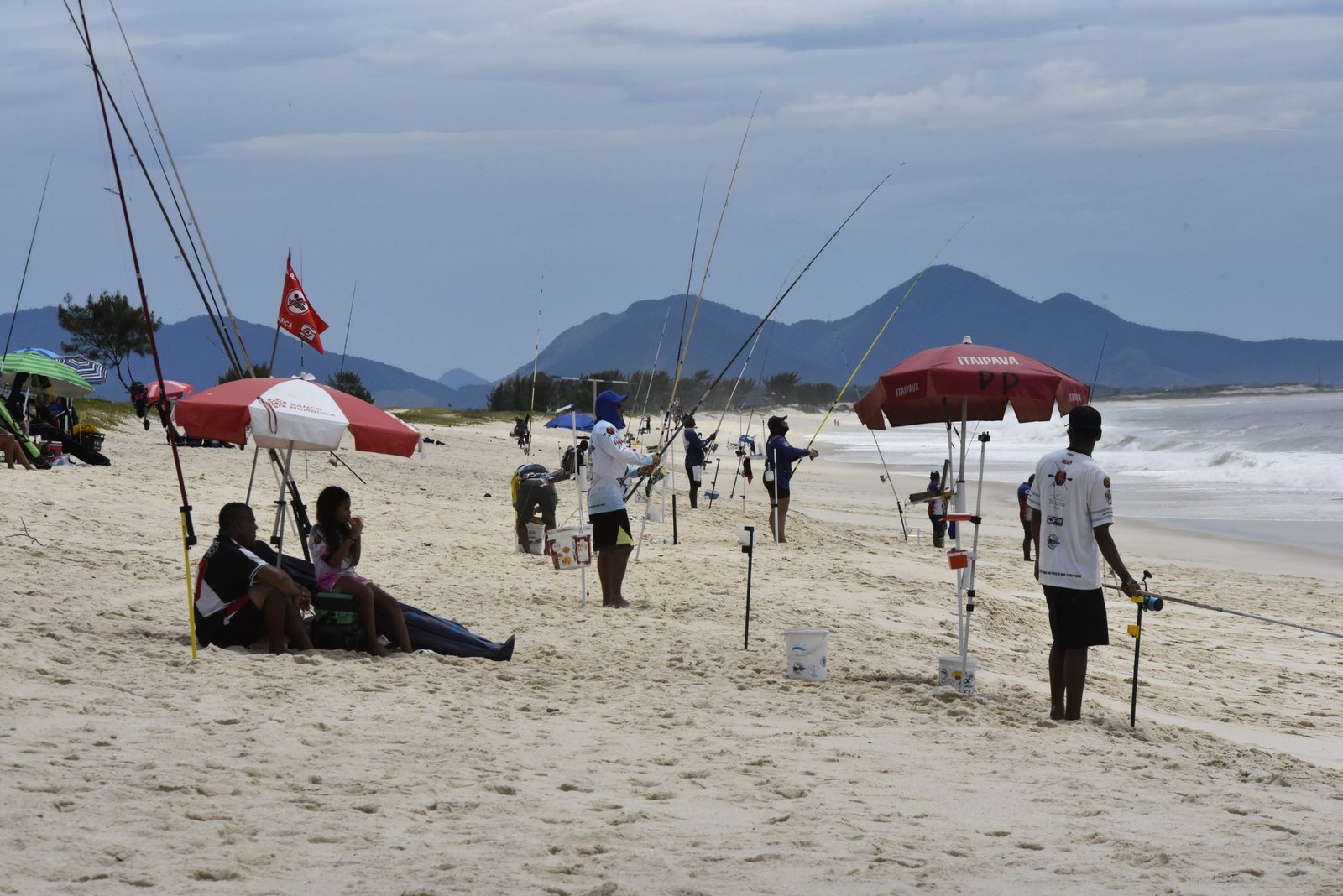 Festa da Pesca de Maricá chega à 52ª edição com programação na orla de Itaipuaçu 14 pesca esportiva itaipuacu