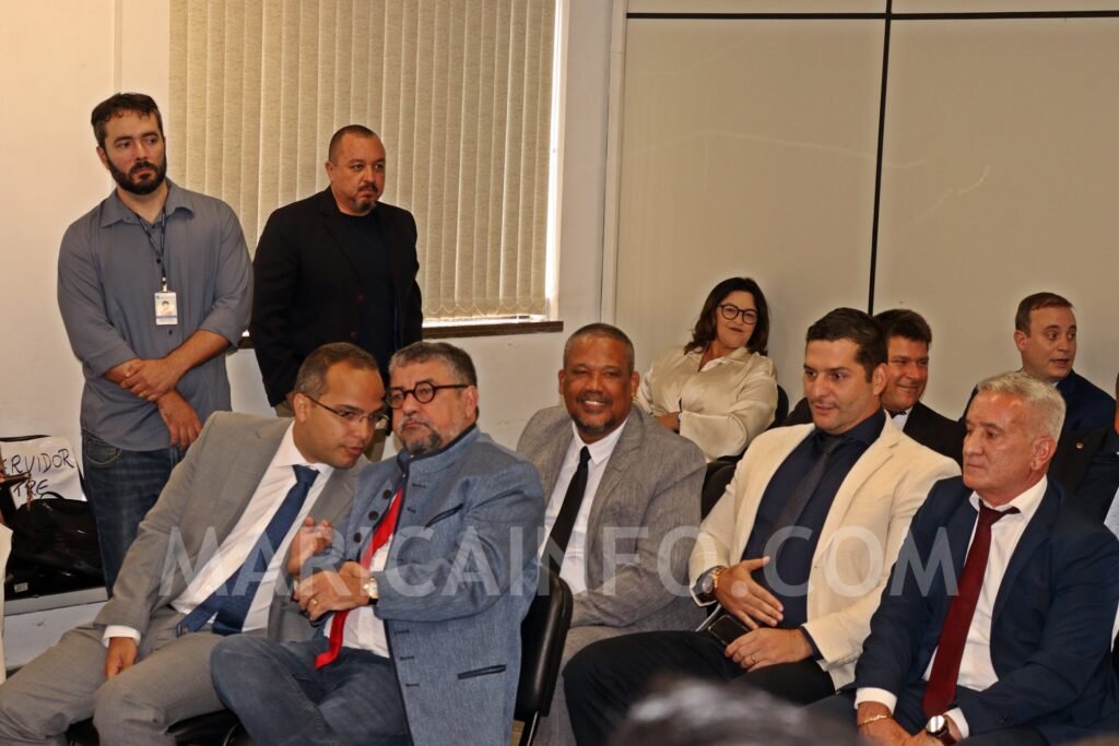 Maricá: Prefeito, vice e vereadores são diplomados para assumir mandato de 2025 a 2028 11 quaqua joaozinho e vereadores