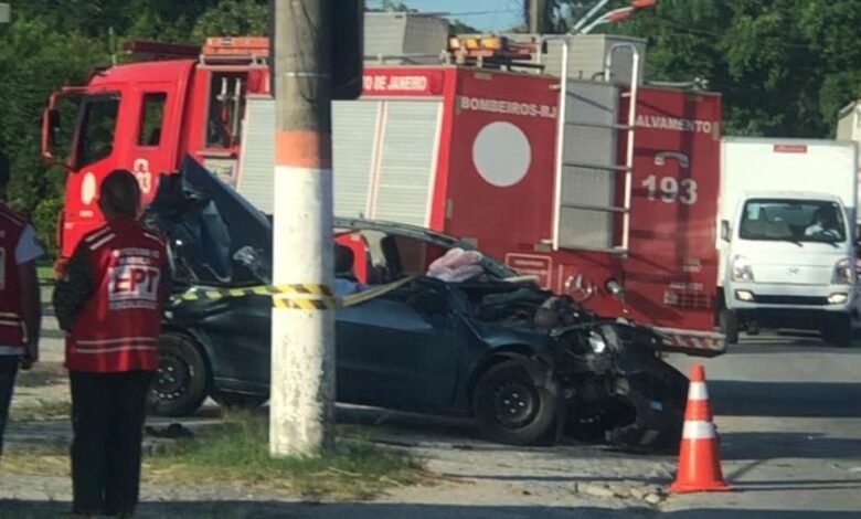 Acidente entre carro e ônibus em Maricá deixa criança de um ano morta e quatro feridos 6 ac1d
