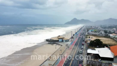 Marinha emite alerta de ressaca com ondas de até 3 metros no litoral de Maricá (RJ) 1 ondas gigantes itaipuacu ressaca.jpg
