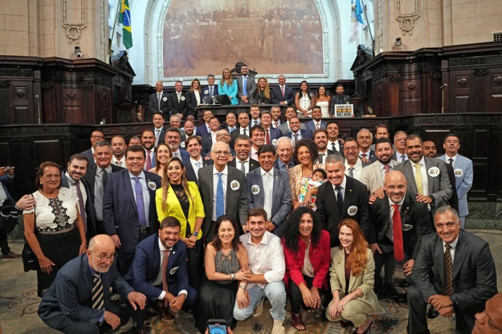 Bacellar é reeleito presidente da Alerj e consolida força para disputar Governo do Rio em 2026 9 bacellar unanimidade