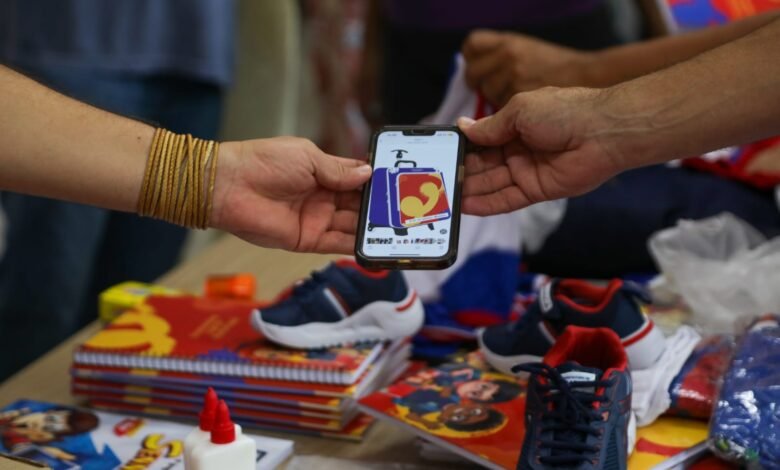 Maricá inicia distribuição de kits escolares; cidade tem 30 mil estudantes 5 kit escolar