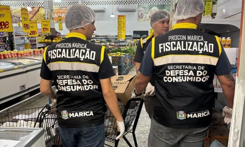 Fiscalização em supermercado de São José do Imbassaí, em Maricá, encontra mais de 57 kg de alimentos vencidos 13 alimentos e1747849544868
