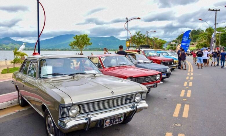 Maricá (RJ) terá grande encontro de carros antigos em comemoração aos 211 anos; confira! 7 carros antigos evento aracatiba