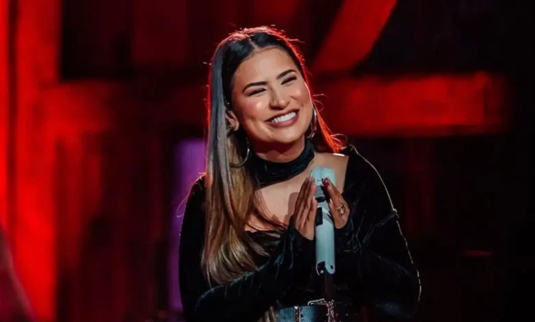 Com show de Simone Mendes, Maricá dá continuidade às comemorações do aniversário de 211 anos nesta sexta-feira (23) 9 simome mendes