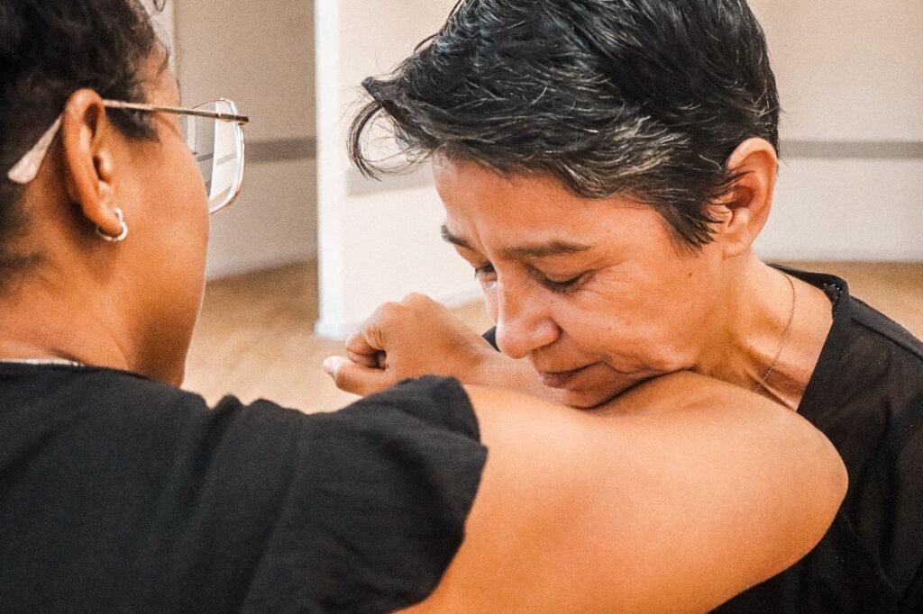 O Teatro resiste: Theatrum Mundi promove aula com Júlia Schaeffer e reafirma potência da formação artística em Itaipuaçu 11 10ef0075 030b 4398 95a1 a3f9715191cd