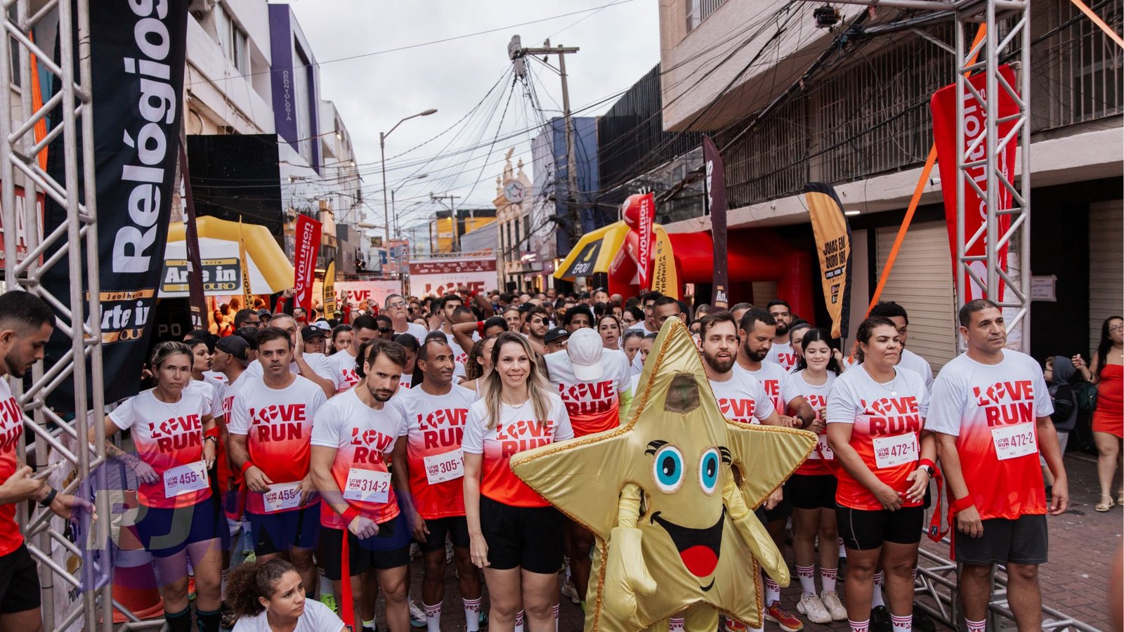Cabo Frio celebra o amor e o esporte com corrida especial de Dia dos Namorados 1 love run cabo frio
