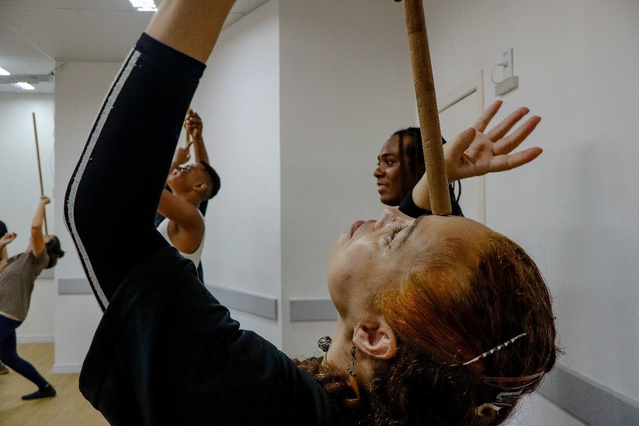 Teatro que transforma: Mostra Final da oficina “Por uma Teatralidade Física” celebra processo formativo em Maricá e projeta novos horizontes 10 WhatsApp Image 2025 08 20 at 18.04.45