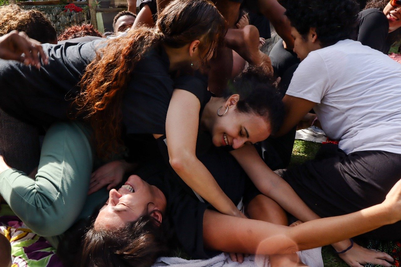 Teatro que transforma: Mostra Final da oficina “Por uma Teatralidade Física” celebra processo formativo em Maricá e projeta novos horizontes 9 WhatsApp Image 2025 08 20 at 18.04.46