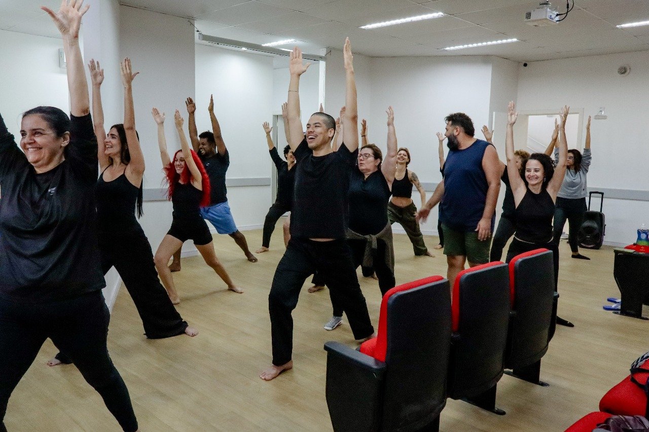 Teatro que transforma: Mostra Final da oficina “Por uma Teatralidade Física” celebra processo formativo em Maricá e projeta novos horizontes 7 WhatsApp Image 2025 08 20 at 18.04.48