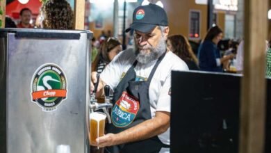 Festival em Marica destaca producao de cervejas artesanais e gastronomia local