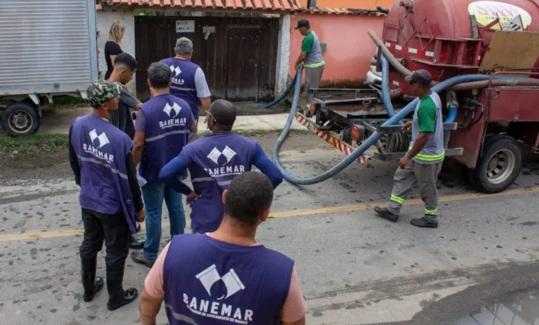 Maricá abre inscrições para famílias no programa Sanemais de abastecimento e limpeza séptica; entenda! 8 SANEMAR PRESTA ATENDIMENTO AS VITIMAS DE TEMPESTADE QUE ATINGIU MARICA4 1024x682.jpeg