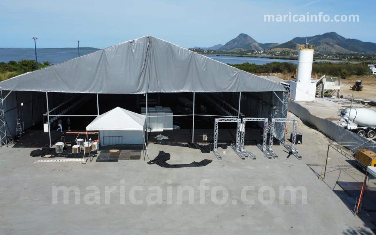 Maricá inicia mutirão para entrega dos Cartões Mumbuca e migração para novo app neste sábado (04); confira! 1 tenda mutirao banco mumbuca