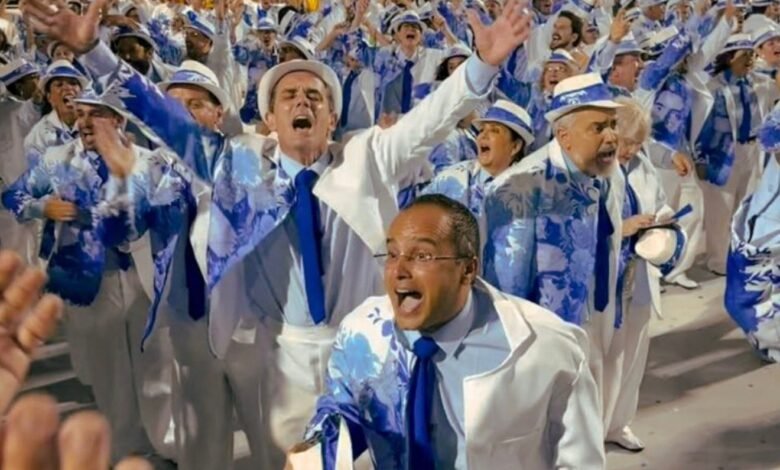 Fabiano Horta e João Maurício desfilam juntos na Sapucaí e reforçam aliança política em meio a racha em Maricá 16 IMG 20260216 WA0014