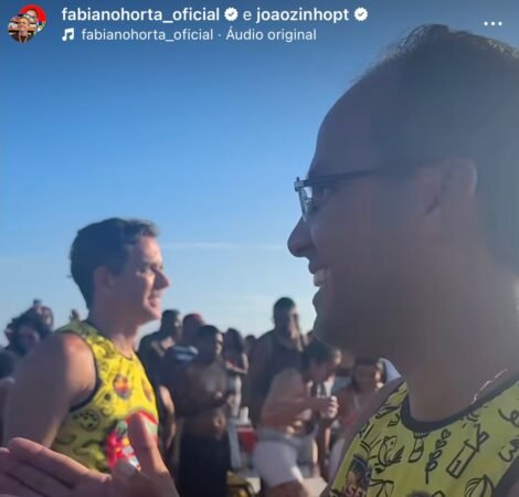 Fabiano Horta e João Maurício desfilam juntos na Sapucaí e reforçam aliança política em meio a racha em Maricá 9 IMG 20260216 WA0015