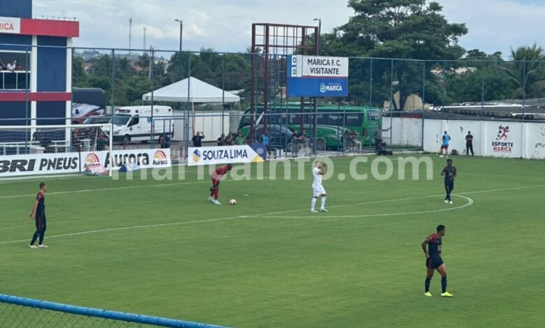Derrota em casa complica o Maricá F.C no quadrangular do rebaixamento do campeonato Carioca 7 Marica FC x Portuguesa 3