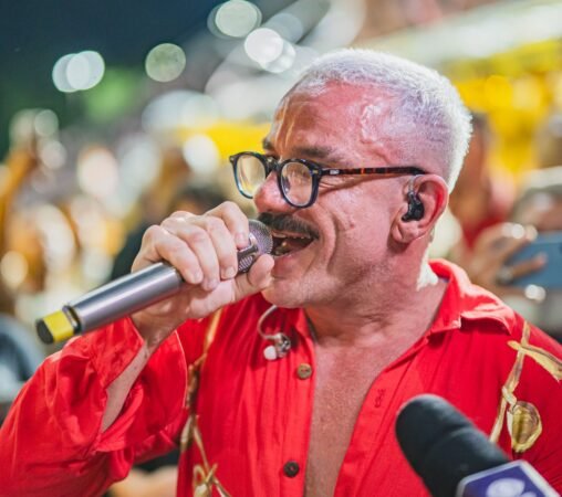 Zé Paulo Sierra segue como voz da União de Maricá para estreia no Grupo Especial em 2027 9 Uniao de Marica renova com Ze Paulo Sierra para estreia no Grupo Especial