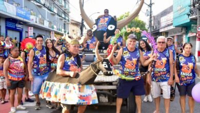 Blocos espalham alegria por Maricá no terceiro dia de Carnaval 26 amigos dos cornos carnaval