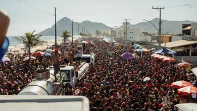 Itaipuaçu: Com clima familiar e forte esquema de segurança, Tromba Nervosa reúne multidão na orla 11 tromba nervosa 2026 02