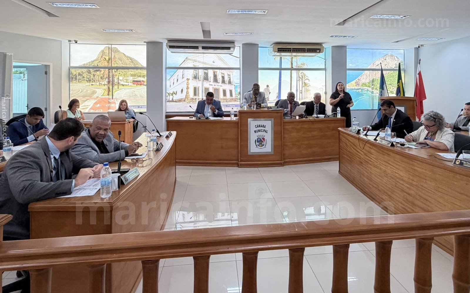 Câmara de Maricá retoma sessões após recesso, mas adia votações por falta de análise nas comissões 1 vereadores sessao marica 24 02 26