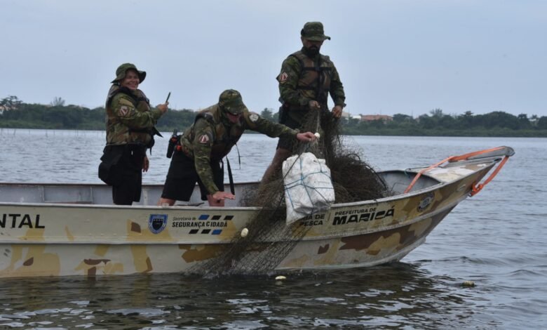 Operação nas lagoas de Maricá flagra irregularidades e remove rede clandestina 12 WhatsApp Image 2026 03 19 at 14.04.12