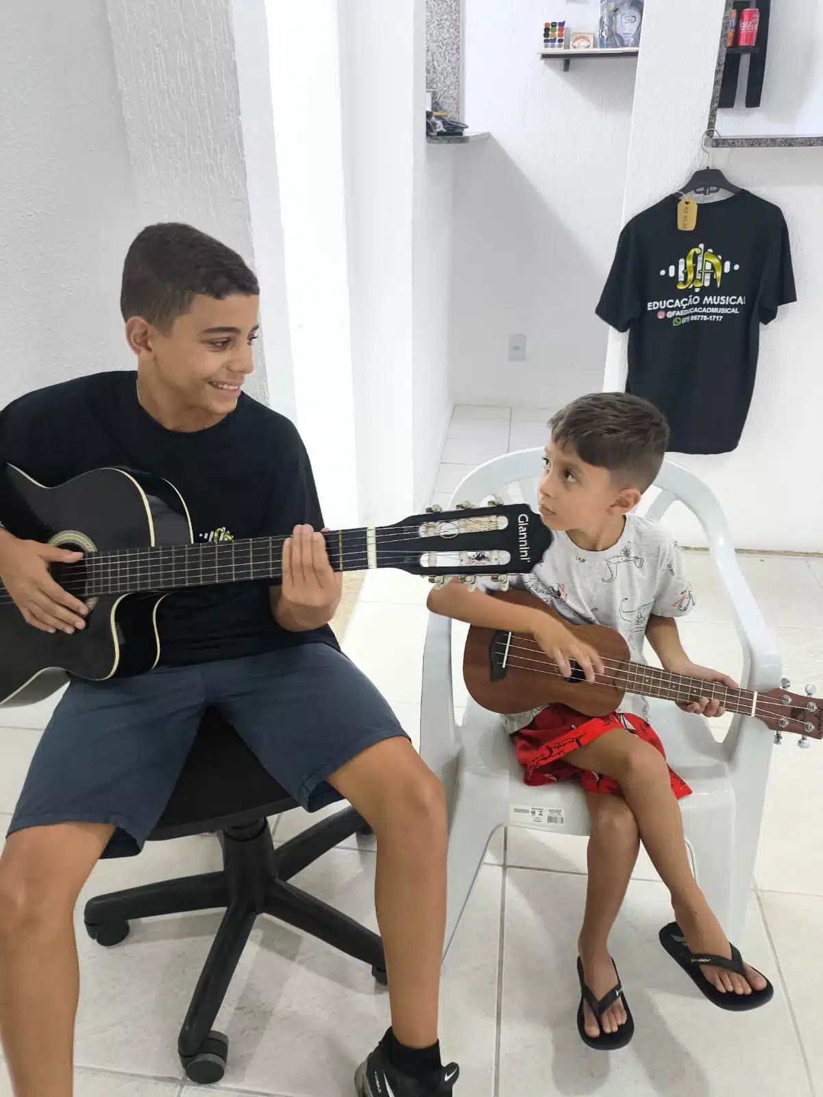 Quer aprender música em 2026? Fá Educação Musical amplia promoção especial até dia 10/03 em Maricá 10 a71ff1d1 5997 4a24 97ae 6009ac905336 1