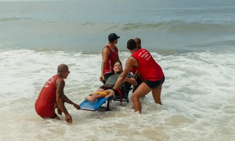 Maricá amplia acessibilidade nas praias com banho de mar para pessoas com deficiência 10 banho de mar para pessoas com deficiencia