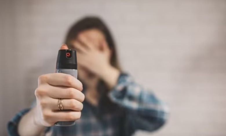 Projeto na Câmara prevê distribuição gratuita de spray de pimenta para mulheres vítimas de violência doméstica em Maricá 11 spray de pimenta camara marica