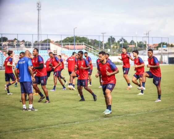 Maricá F.C. encara clássico e busca terceira vitória na Série D do Campeonato Brasileiro 9 Marica F.C. busca terceira vitoria seguida na Serie D