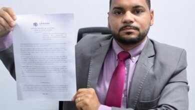 Projeto do vereador Fabricinho do Horta vira lei e leva educação sobre proteção animal às escolas de Maricá 2 fabricinho do horta 2026 2 e1776427343171