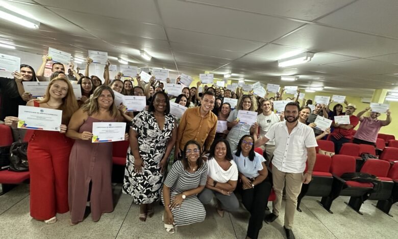 Maricá nomeia 75 novos professores concursados na rede municipal 15 75 professores concursados tomam posse na rede municipal