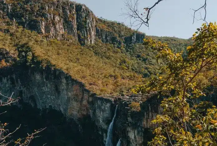 Ecoturismo cresce e destaca destinos naturais no Brasil 18 Parque Nacional dos Viadeiros lanca trilha noturna