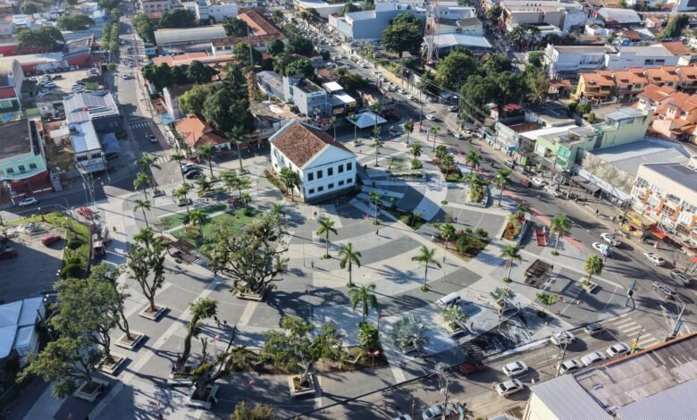 Maricá inaugura Esquina do Malandro com homenagens a Beth Carvalho e Claudinho Guimarães 12 Prefeitura inaugura Esquina do Malandro no Centro