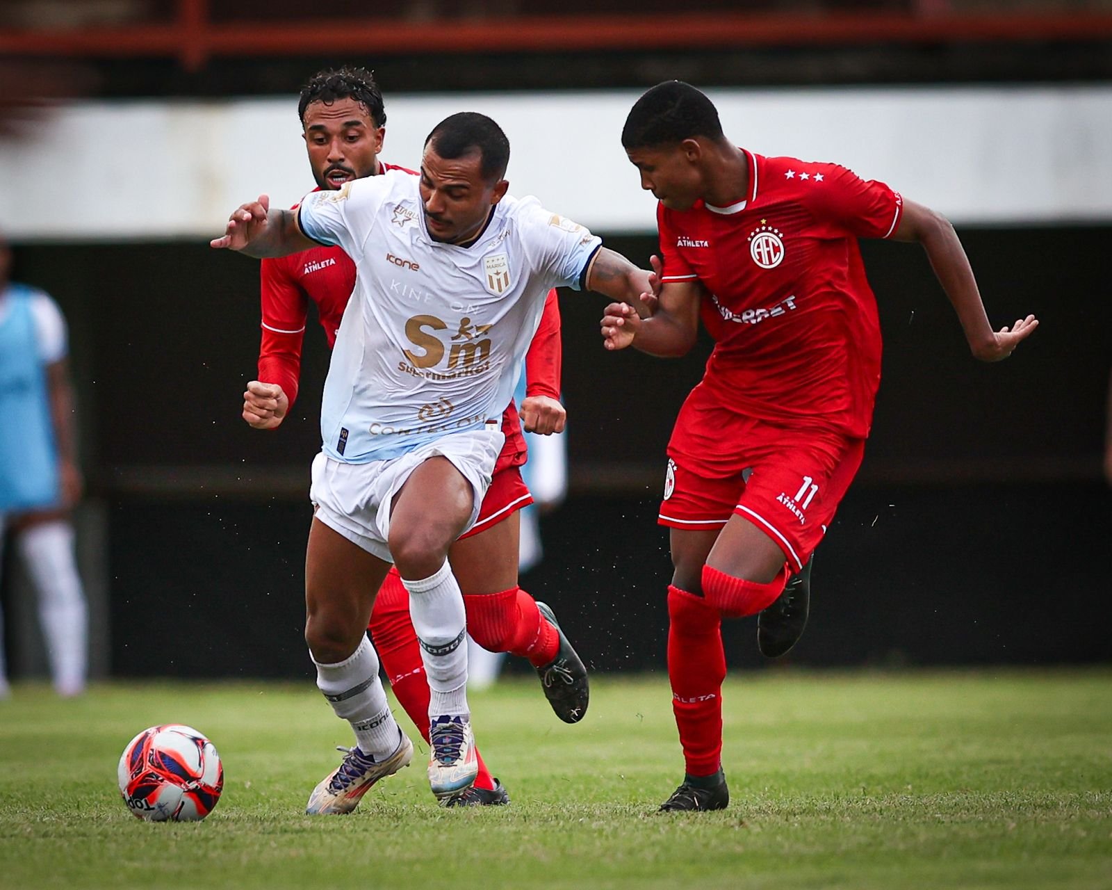 Recorde e lideranca a tarde perfeita do Marica F.C na