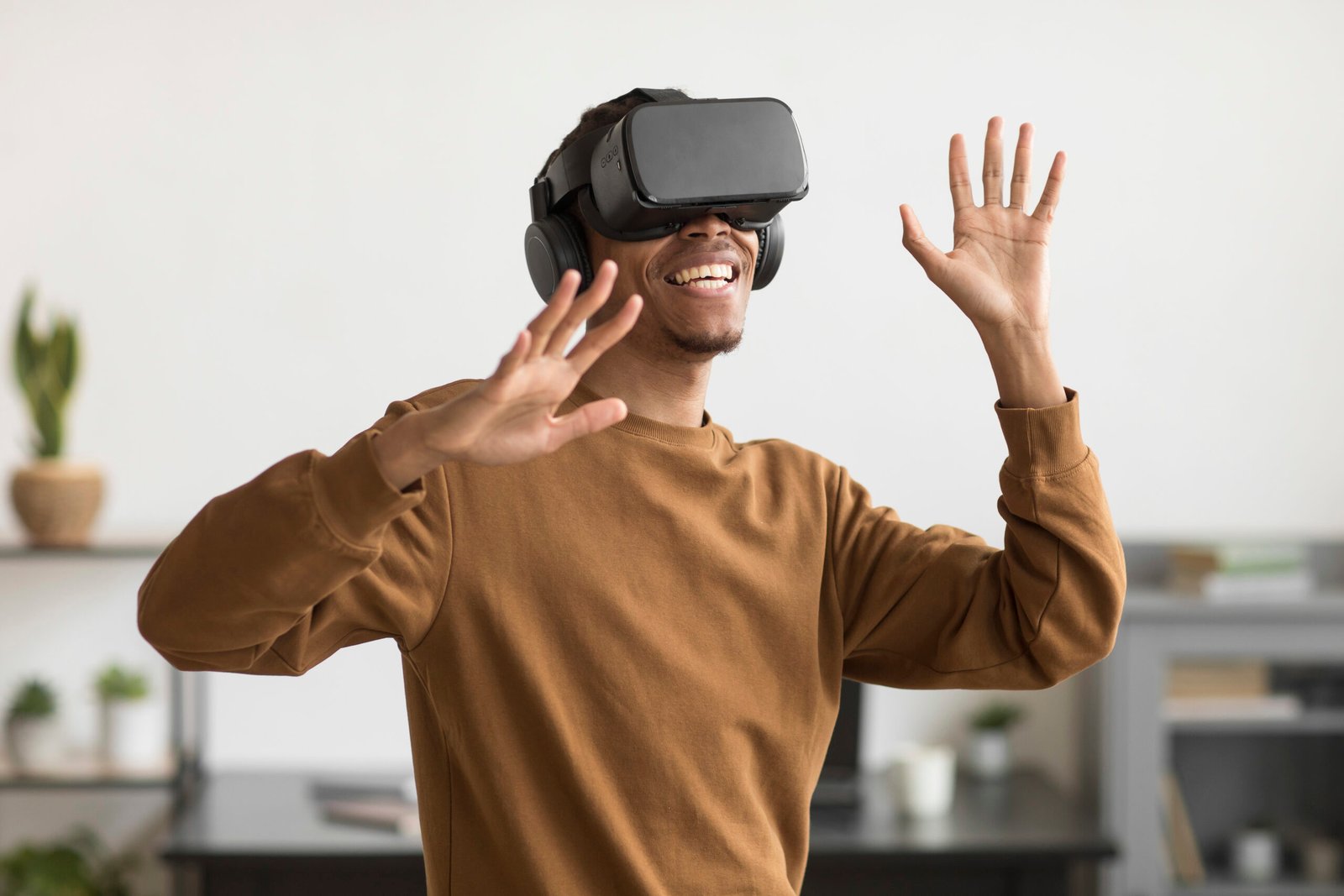 O crescimento do home office e as mudanças no mercado de tecnologia doméstica 1 homeoffi scaled