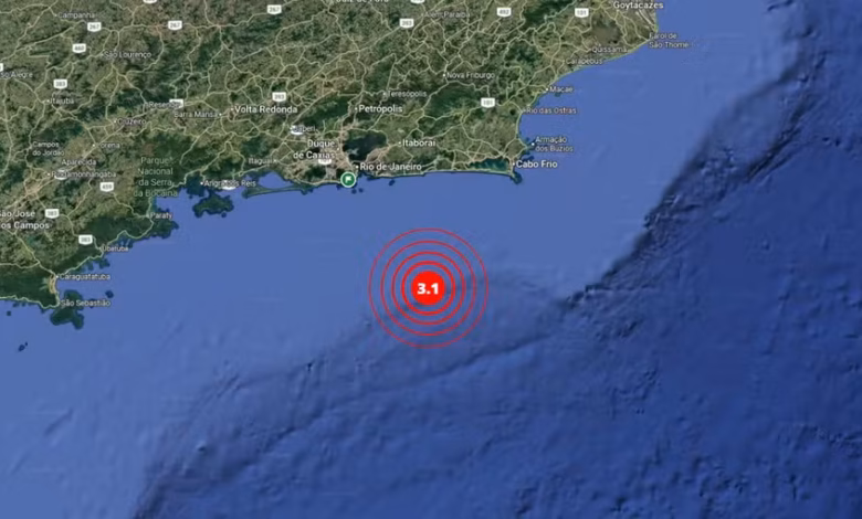 Quatro tremores são registrados no litoral de Maricá em pouco mais de 24 horas; especialistas descartam risco 11 novo tremor