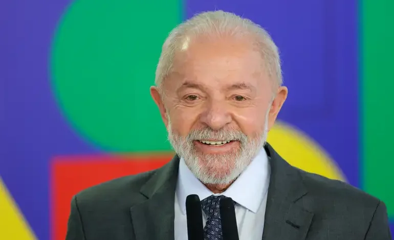 Câmara Municipal de Maricá concede título de cidadão a Lula; Netuno é o único a votar contra 8 presidente lula