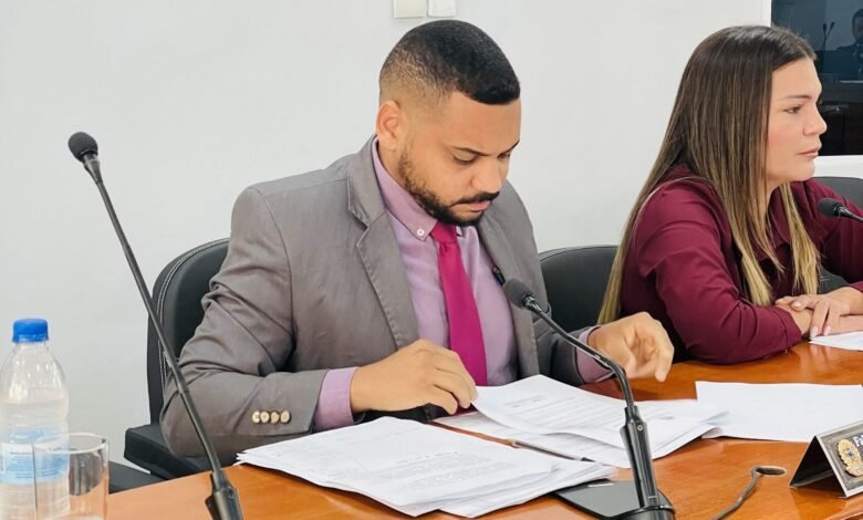 Maricá: Vereador Fabricinho do Horta propõe reajuste dos benefícios pagos pela Moeda Social Mumbuca; entenda! 19 Vereador Fabricinho do Horta